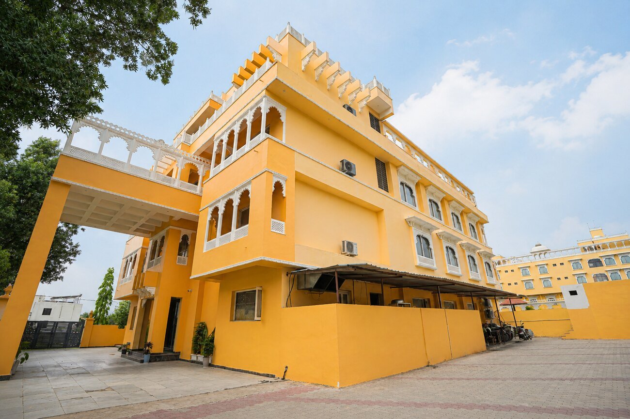 Building A of Dream Hills Resort