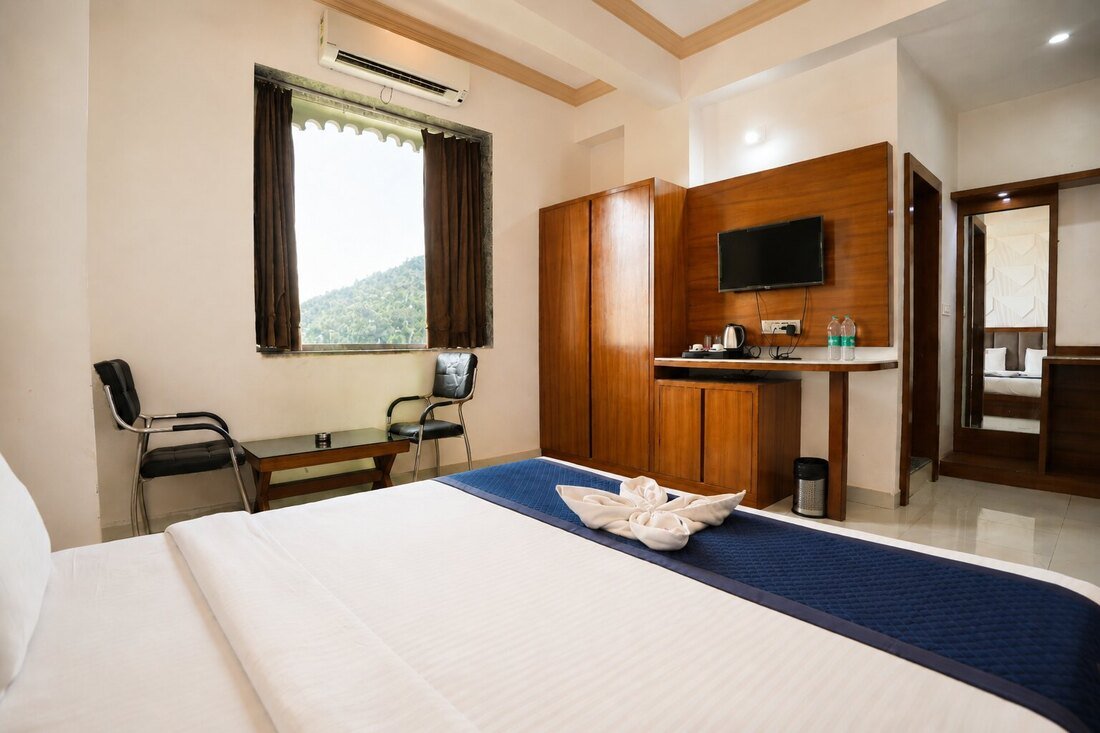 Classic Room with elegant wood panelling